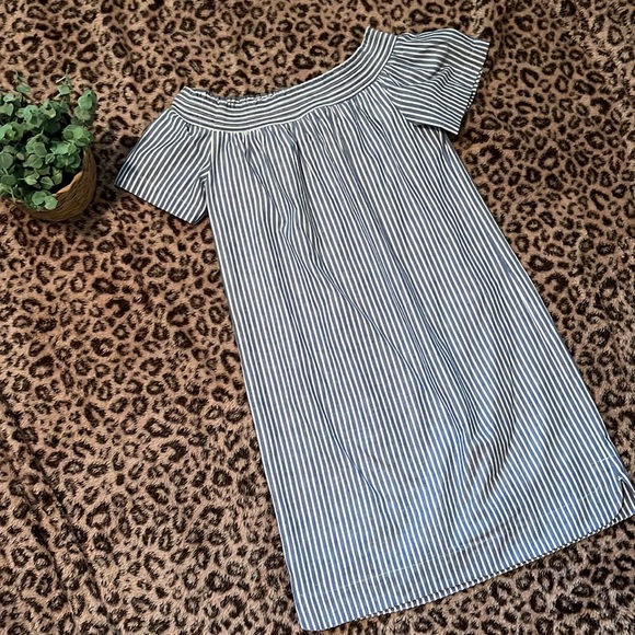 JCREW Off The Shoulder Dress - Picture 5 of 7